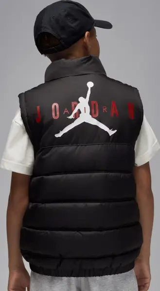 Жилетка підліткова Nike JORDAN FILLED PUFFER чорна 95D532-023