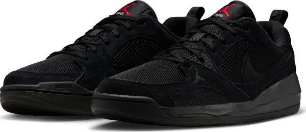 Кросівки Nike JORDAN CMFT ERA чорні HJ6777-060