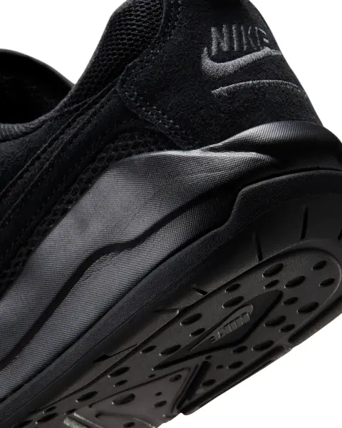 Кросівки Nike JORDAN CMFT ERA чорні HJ6777-060