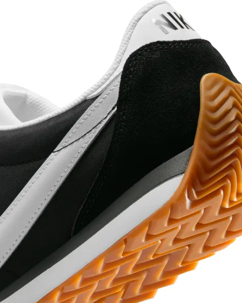 Кроссовки Nike PACIFIC черно-белые HQ2052-001