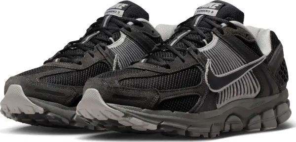 Кросівки Nike ZOOM VOMERO 5 чорно-сірі HF1553-006