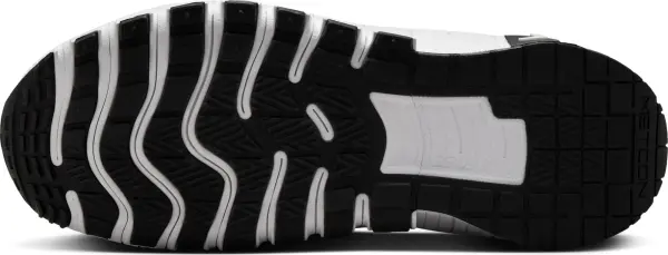 Кроссовки для тренировок женские Nike FREE METCON 6 черно-белые FJ7126-001
