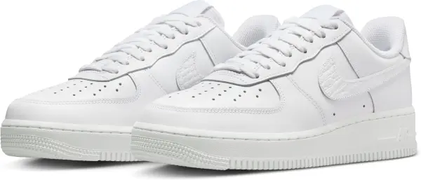 Кросівки жіночі Nike AIR FORCE 1 '07 SE білі IO4837-100