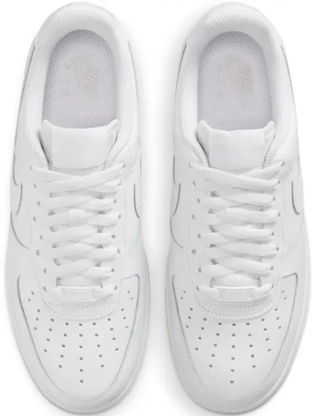 Кросівки жіночі Nike AIR FORCE 1 '07 SE білі IO4837-100