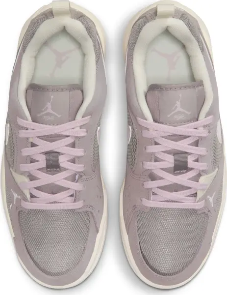 Кроссовки женские Nike CMFT ERA бежево-светло-розовые HJ6778-001