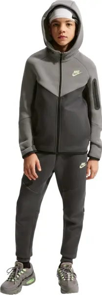Спортивний костюм підлітковий Nike SPORTSWEAR TECH FLEECE сіро-темно-сірий HV5867-015__HV5869-061