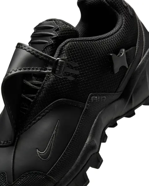Кроссовки Nike ACG PHASSAD черные HM7133-002