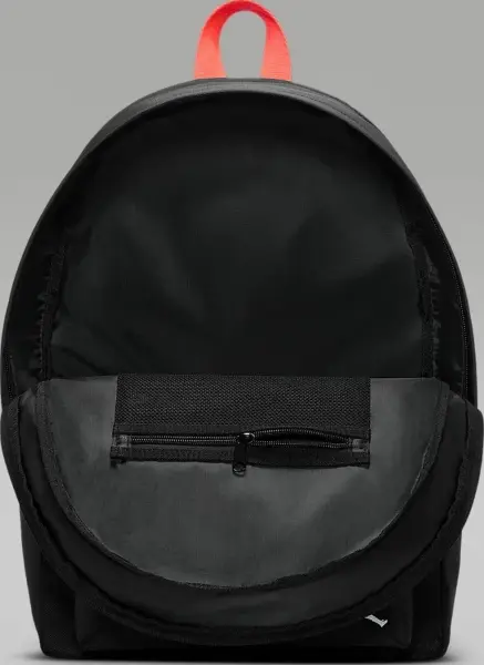 Рюкзак Nike JORDAN 84 VINTAGE 21L черно-красный MA9119-G0H