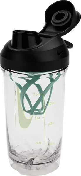 Пляшка для води Nike TR RECHARGE SHAKER BOTTLE 16 OZ 473 мл зелено-лаймова N.101.2242.943.16