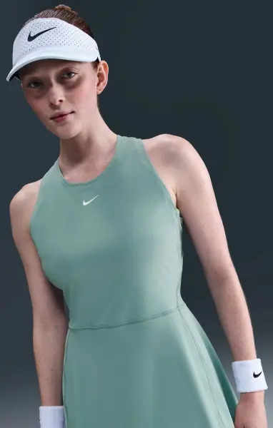 Сукня для тенісу жіноча Nike VICTORY м'ятна FQ1780-017