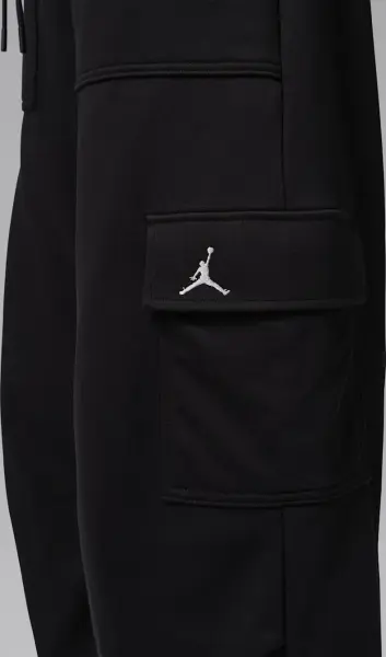 Спортивные штаны женские Nike JORDAN BROOKLYN FLEECE CARGO черные IF1060-010