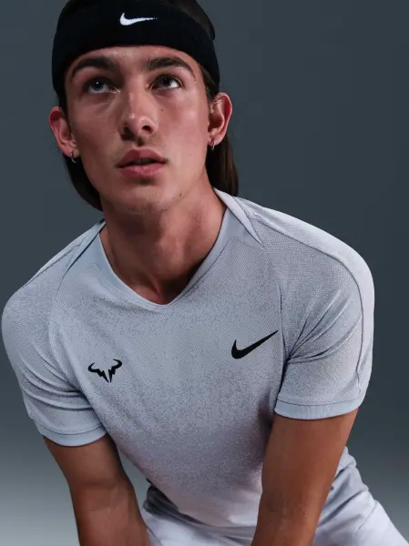 Футболка для тенісу Nike RAFA DRI-FIT ADV світло-сіра FD5409-058