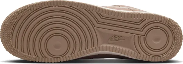 Кроссовки Nike AIR FORCE 1 '07 LV8 коричнево-белые HJ4465-200