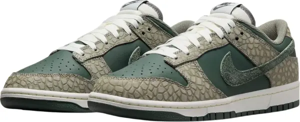 Кроссовки Nike DUNK LOW PREMIUM оливково-темно-зеленые HF4878-053