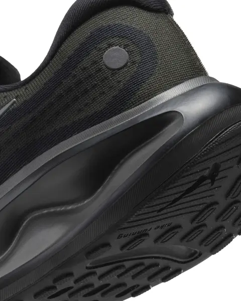 Кроссовки беговые Nike JOURNEY RUN черные FN0228-009