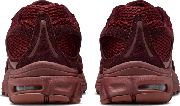 Кросівки жіночі Nike AIR MAX MOTO 2K бордові IM9570-600