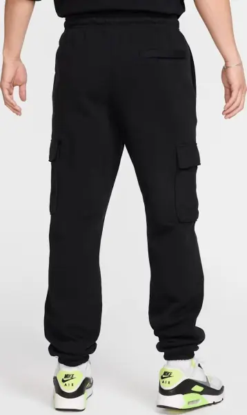 Спортивні штани Nike CLUB FLEECE CARGO чорні FN3805-010