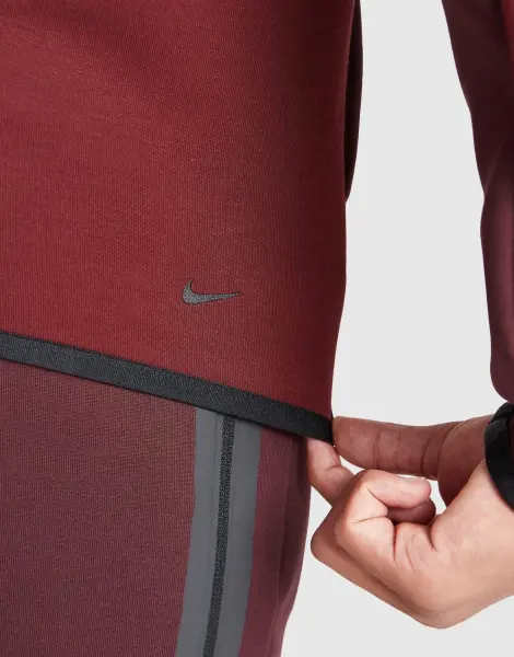 Толстовка підліткова Nike SPORTSWEAR TECH FLEECE бордова HV5867-653