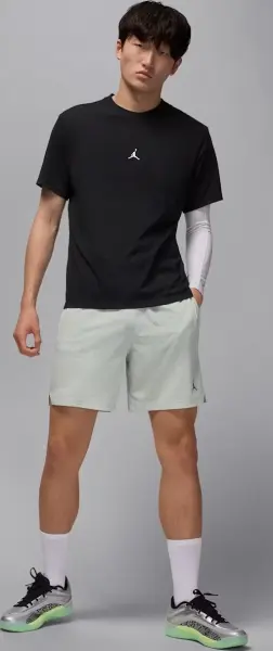 Футболка Nike JORDAN SPORT DRI-FIT JUMPMAN черная IB6757-010
