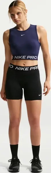 Шорти жіночі Nike PRO 365 5IN MID-RISE чорні IQ6018-010