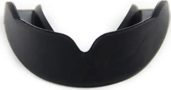 Капа одинарна Nike CUSTOM FIT STRAPLESS MOUTHGUARD чорна N.100.0921.001.OS