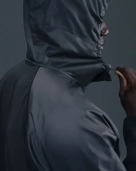 Ветровка для бега Nike MILER REPEL WINTERIZED черно-темно-серая HV2669-010