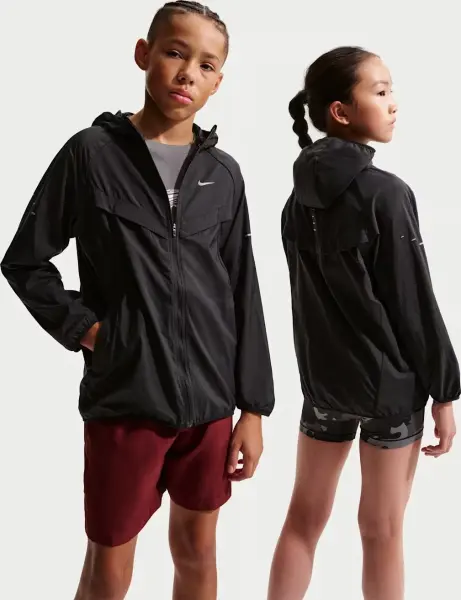 Вітровка підліткова Nike STRIDE REPEL UV чорна IO4566-010