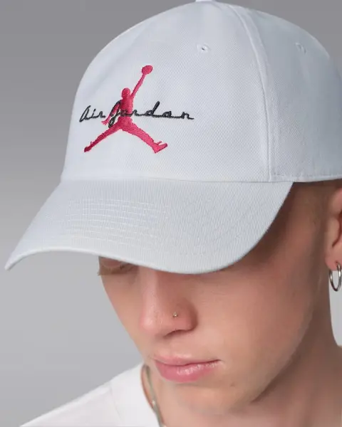 Кепка Nike JORDAN CLUB CAP UNSTRUCTURED ADJUSTABLE біла IF8483-100