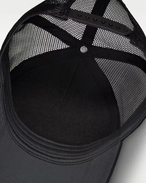 Кепка Nike RISE DRI-FIT TRUCKER черная HJ7018-010