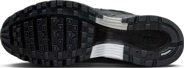 Кросівки Nike P-6000 SE чорно-срібні HF0015-002