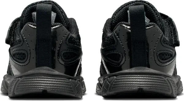 Кросівки дитячі Nike V5 RNR (TD) чорні HQ6413-002