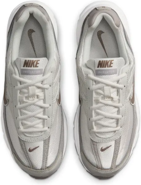 Кроссовки женские Nike INITIATOR бежево-коричневые IB4339-001
