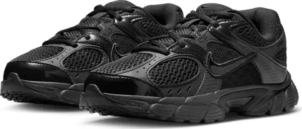 Кроссовки подростковые Nike V5 RNR (GS) черные HQ6411-002