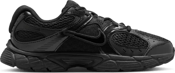 Кроссовки подростковые Nike V5 RNR (GS) черные HQ6411-002