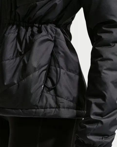 Куртка для бігу жіноча Nike SWIFT THERMA-FIT чорна HV2744-010