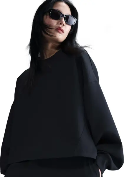 Світшот жіночий Nike 24.7 IMPOSSIBLYSOFT DRI-FIT OVERSIZED чорний HQ8193-010