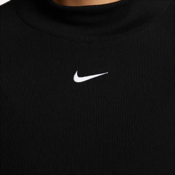 Світшот жіночий Nike SPORTSWEAR ESSENTIAL RIBBED MOCK-NECK чорний DV7880-010