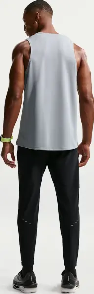 Спортивные штаны для бега Nike STRIDE DRI-FIT черные HV4544-010