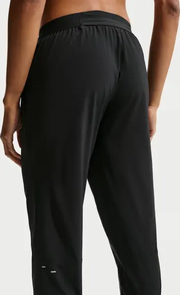 Спортивные штаны для бега женские Nike TEMPO DRI-FIT MID-RISE 7/8 черные HV5764-010