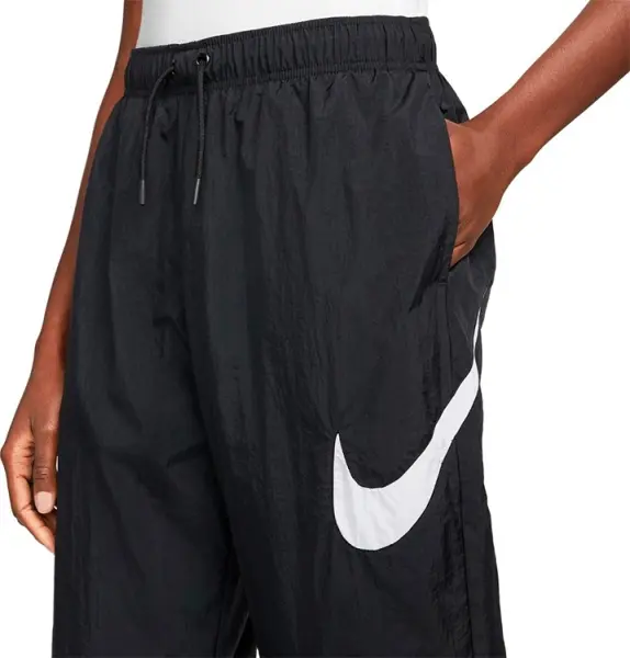 Спортивные штаны женские Nike SPORTSWEAR ESSENTIAL черные DM6183-010