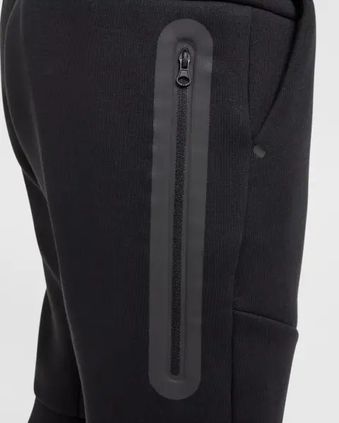 Спортивні штани підліткові Nike SPORTSWEAR TECH FLEECE чорні HV5869-010
