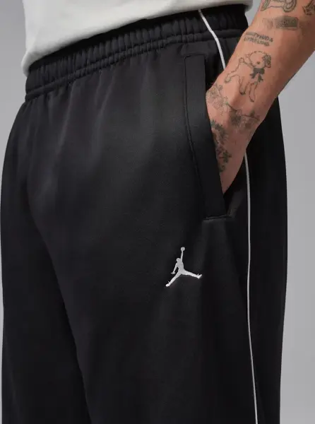 Спортивный костюм Nike JORDAN BROOKLYN черный IO0745-010&IO0747-010