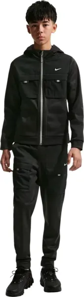 Спортивный костюм подростковый Nike SPORTSWEAR CITY UTILITY черный IO0763-010__IO0764-010