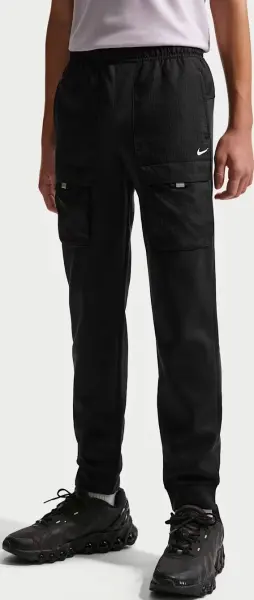 Спортивный костюм подростковый Nike SPORTSWEAR CITY UTILITY черный IO0763-010__IO0764-010