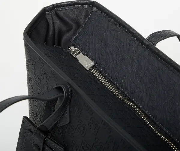 Сумка через плечо Nike JORDAN MONOGRAM TOTE BAG 32L черная LM0990-G0T