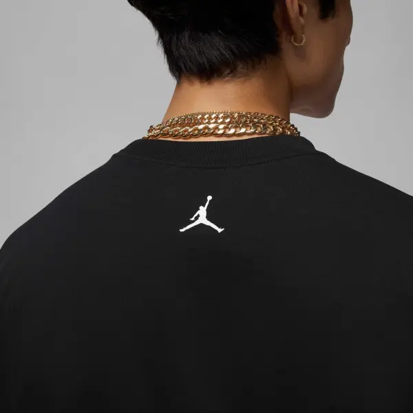 Футболка Nike JORDAN COMIC черная IF0784-010