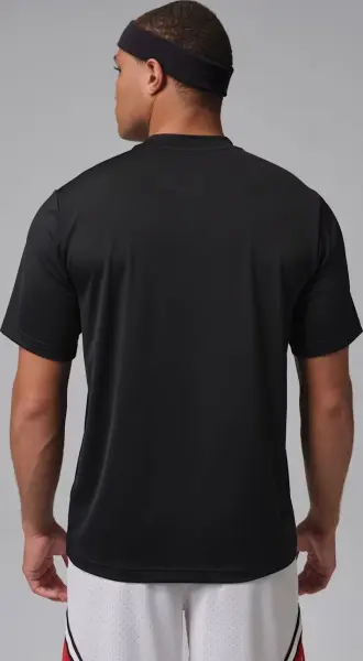 Футболка Nike JORDAN SPORT ESSENTIALS DRI-FIT чорна IF0882-010