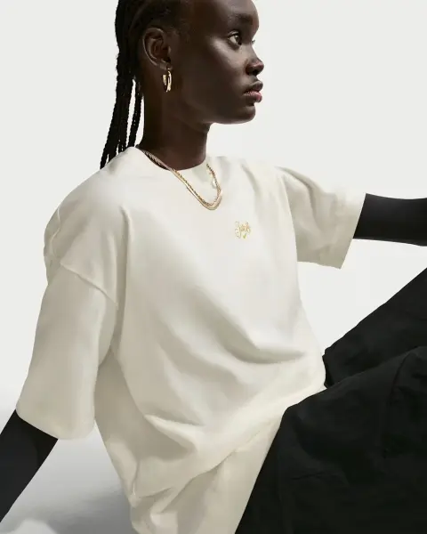 Футболка жіноча Nike SPORTSWEAR OVERSIZED кремова IO3525-133