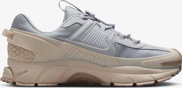 Кросівки Nike ZOOM VOMERO ROAM сіро-бежеві HJ4646-001