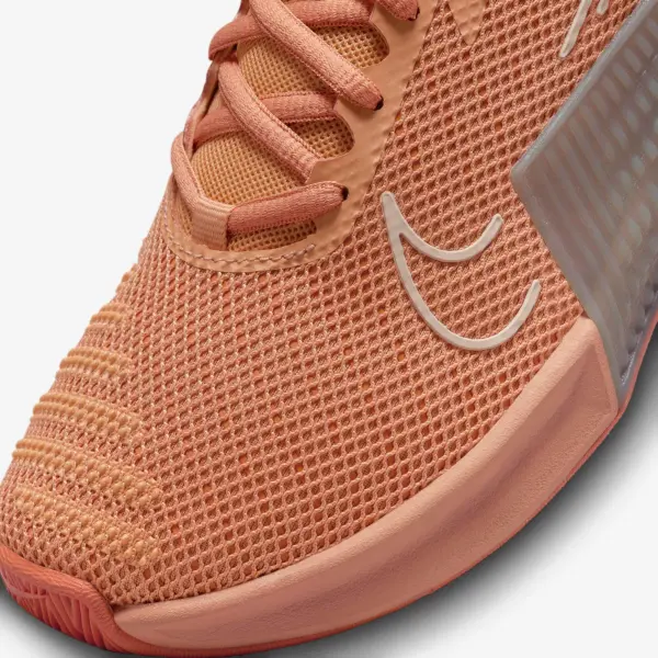 Кроссовки для тренировок женские Nike METCON 9 EASYON темно-оранжево-серые DZ2540-200